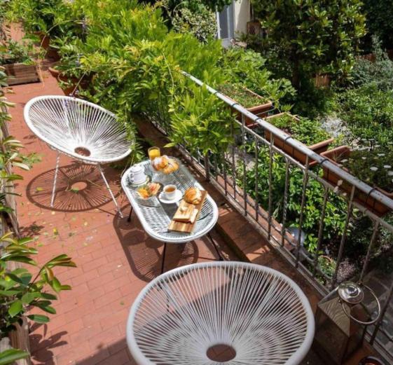 Piso En Gracia De 3 Dobles Suits Appartamento Barcellona